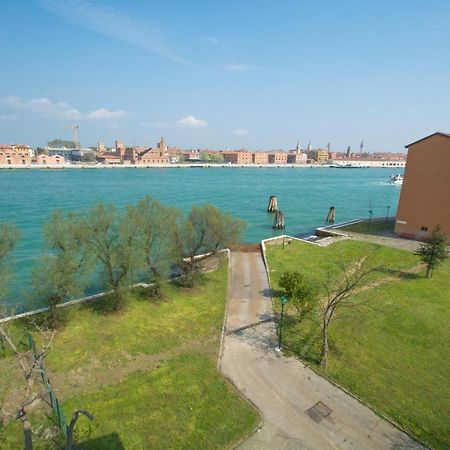 Ca Rosa Apartment Canal View Венеция Екстериор снимка