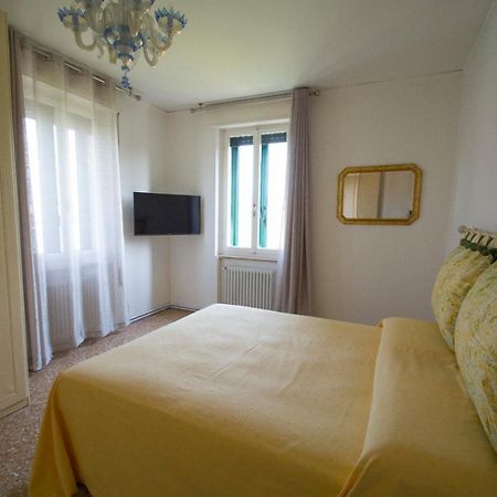 Ca Rosa Apartment Canal View Венеция Екстериор снимка