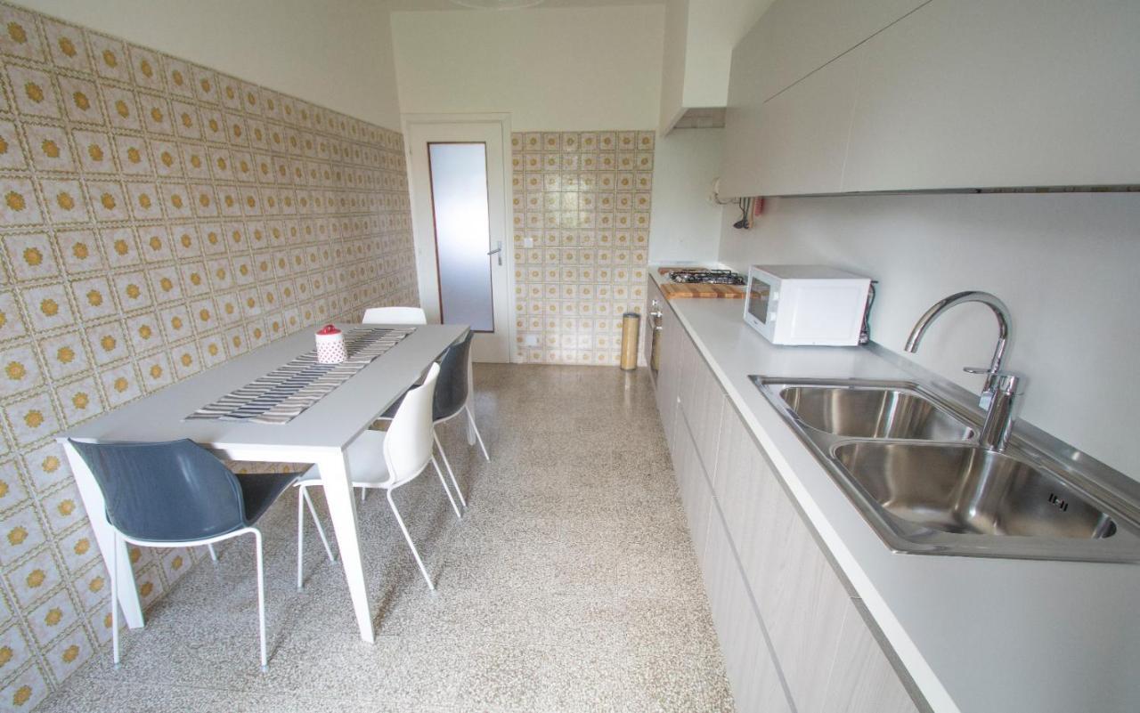 Ca Rosa Apartment Canal View Венеция Екстериор снимка