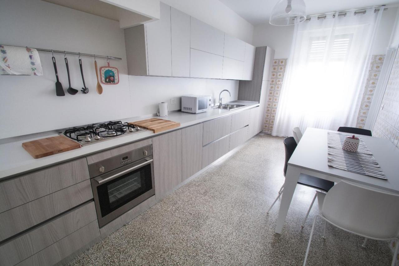 Ca Rosa Apartment Canal View Венеция Екстериор снимка