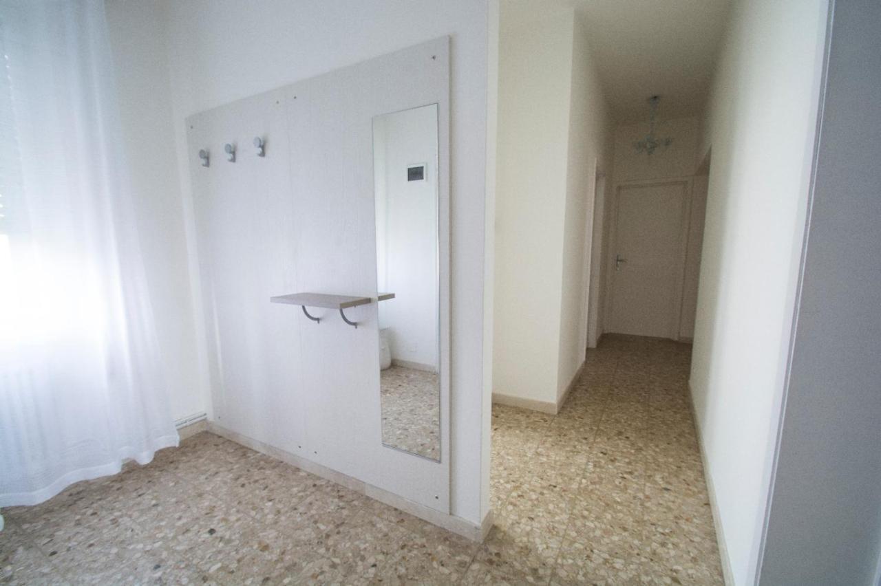 Ca Rosa Apartment Canal View Венеция Екстериор снимка