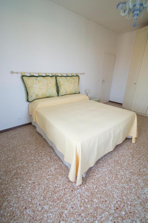 Ca Rosa Apartment Canal View Венеция Екстериор снимка