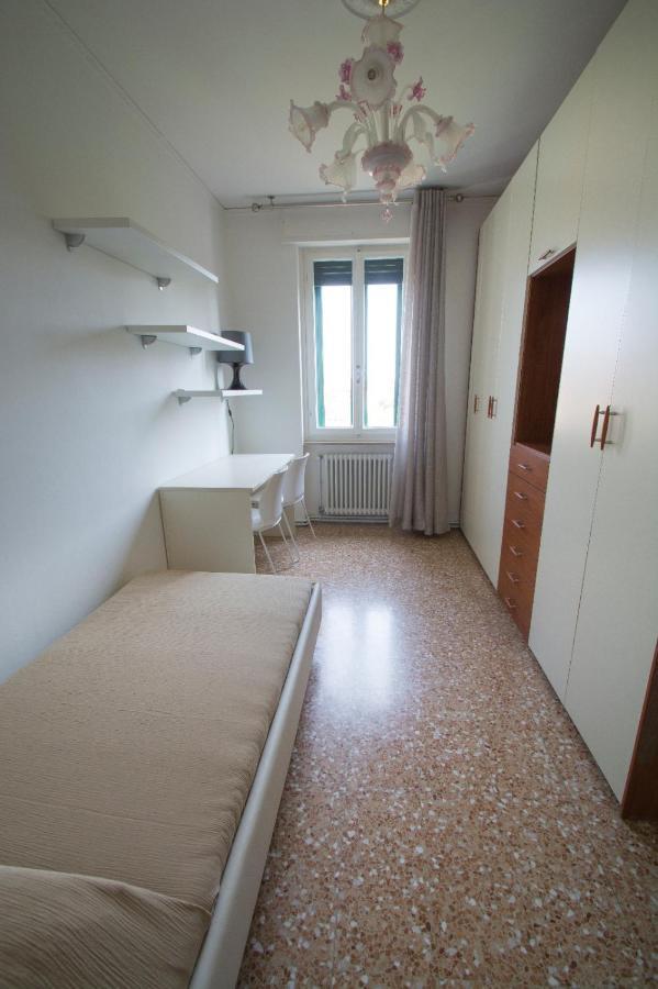 Ca Rosa Apartment Canal View Венеция Екстериор снимка