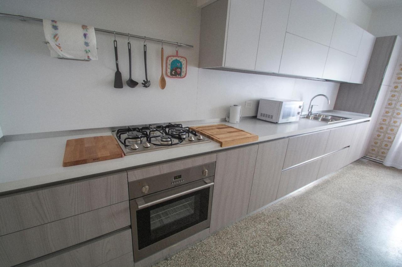 Ca Rosa Apartment Canal View Венеция Екстериор снимка