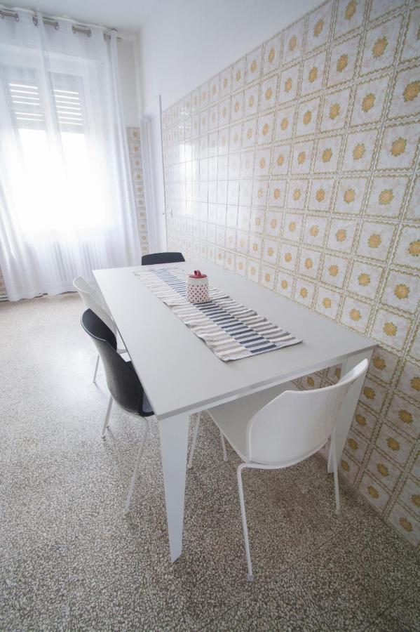Ca Rosa Apartment Canal View Венеция Екстериор снимка