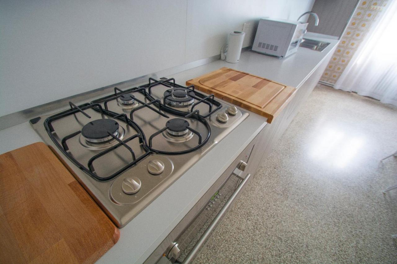 Ca Rosa Apartment Canal View Венеция Екстериор снимка
