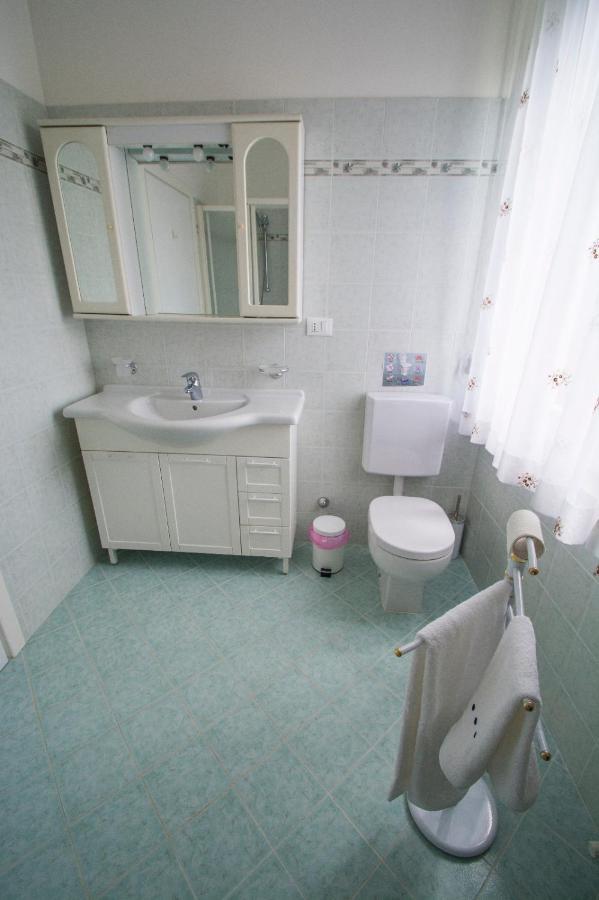 Ca Rosa Apartment Canal View Венеция Екстериор снимка